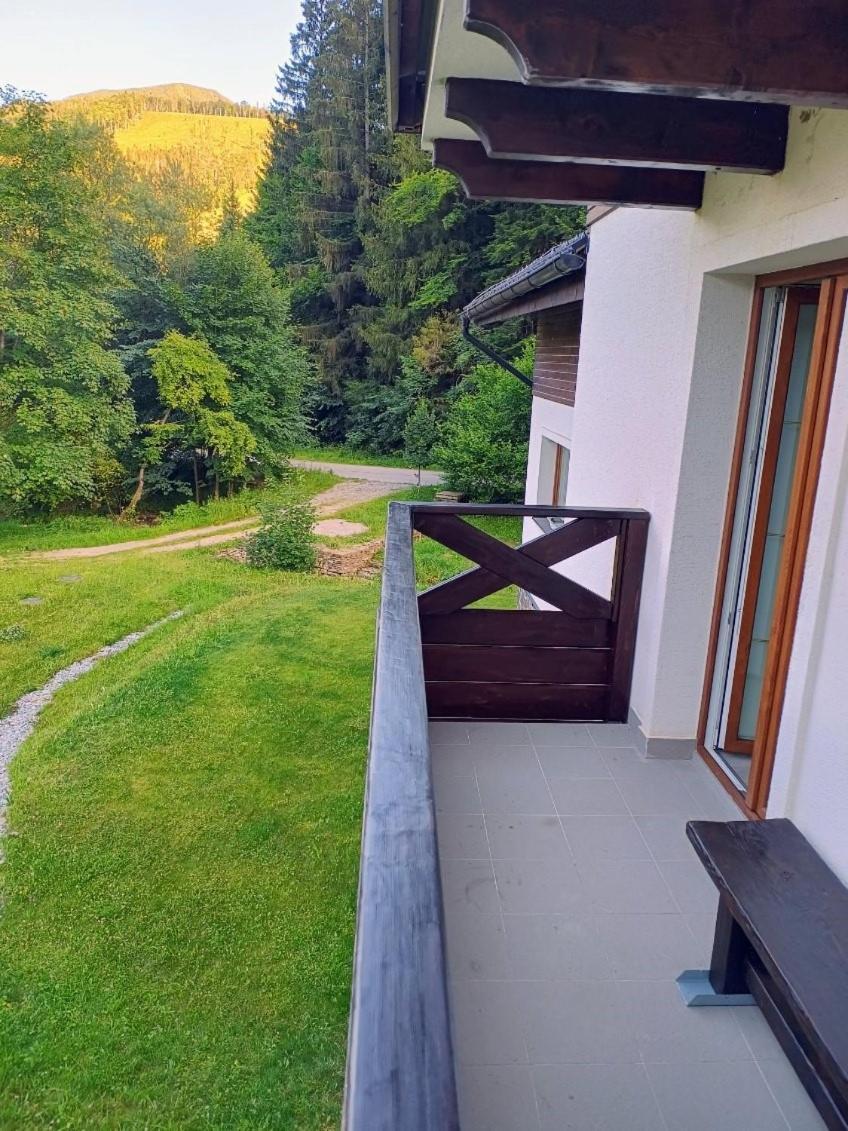 Apartman Grun -Vratna-Paseky Žilina Eksteriør bilde